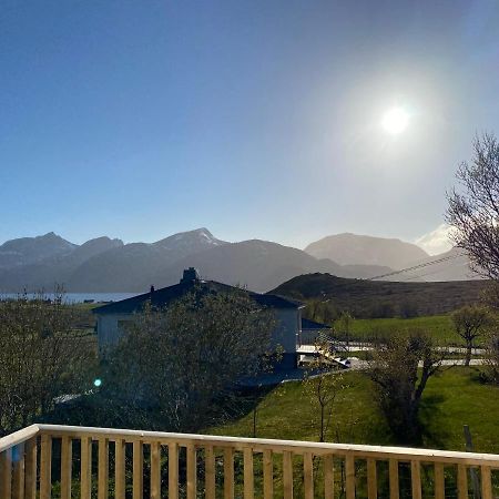Villa Med Jacuzzi Og Nydelig Utsikt Gravdal  エクステリア 写真