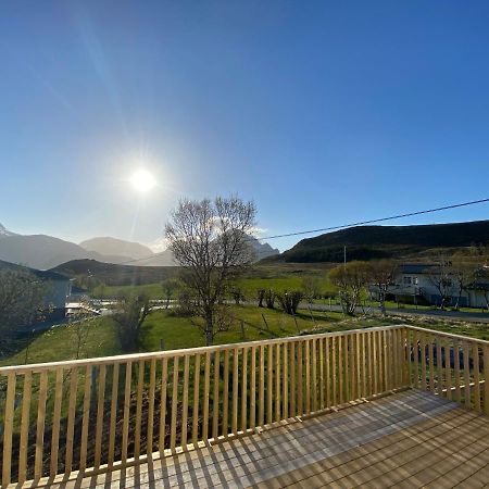 Villa Med Jacuzzi Og Nydelig Utsikt Gravdal  エクステリア 写真