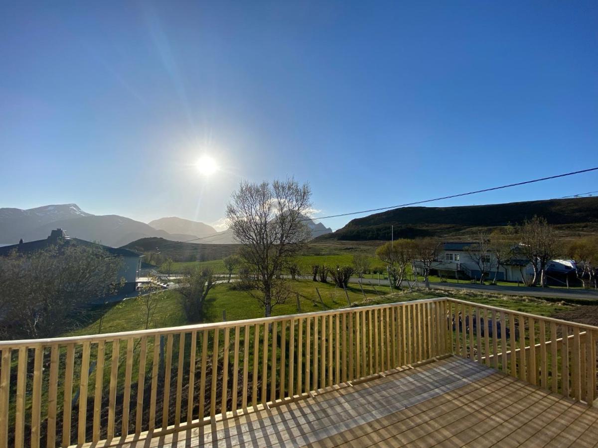 Villa Med Jacuzzi Og Nydelig Utsikt Gravdal  エクステリア 写真