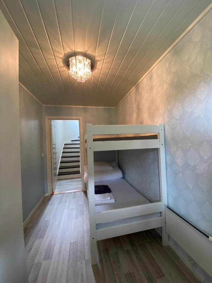 Villa Med Jacuzzi Og Nydelig Utsikt Gravdal  エクステリア 写真